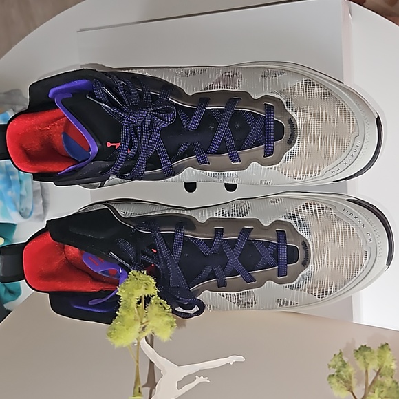 Air Jordan XXXVII Light Bone Fire Red Black Retro Men's 13 - Picture 6 of 17